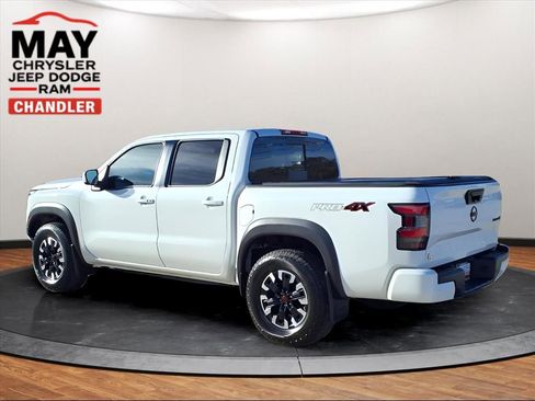 Used 2024 Nissan Frontier PRO-4X w/ Technology Package image 3