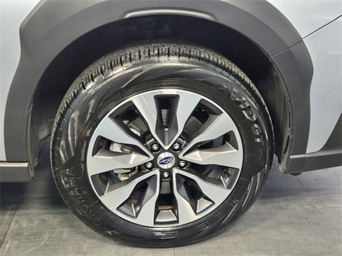 Used 2025 Subaru Outback Limited image 20