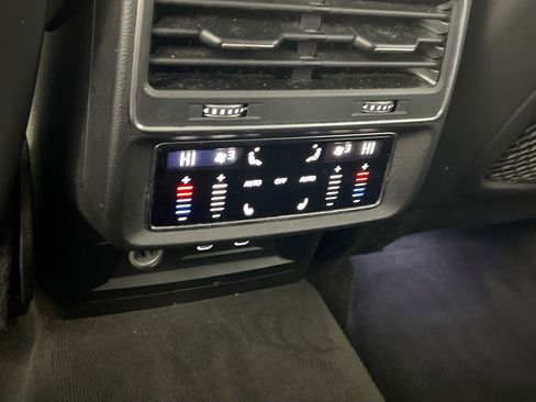 Used 2021 Audi Q7 3.0T Prestige image 27