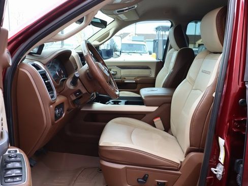 Used 2019 RAM 3500 Laramie image 13