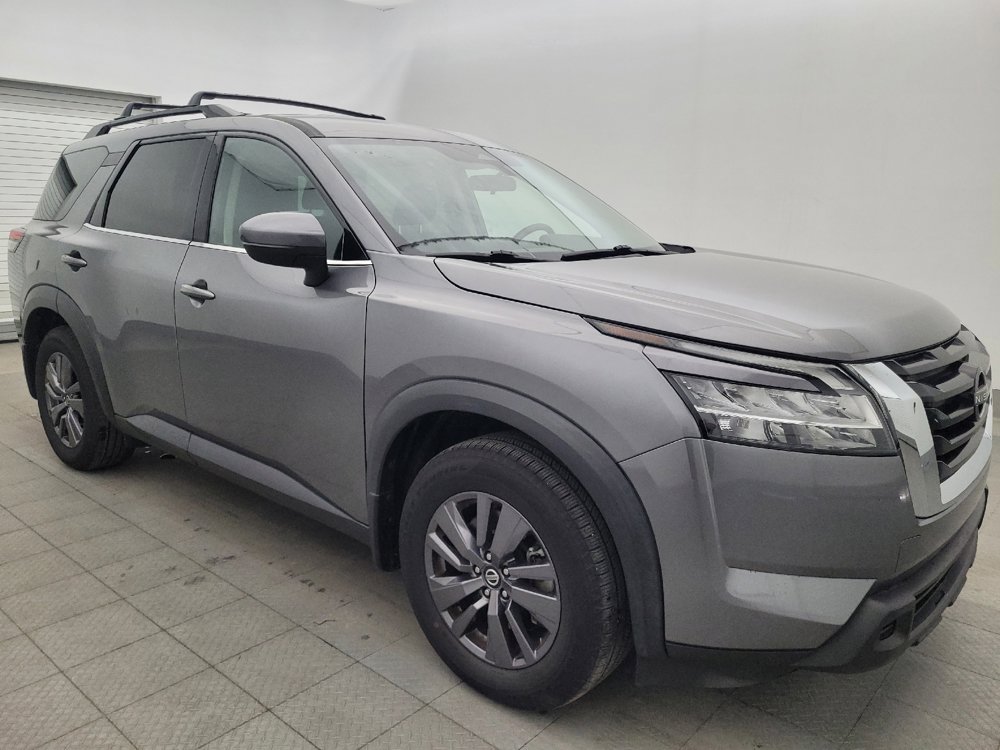 Used 2022 Nissan Pathfinder SV FWD image 11