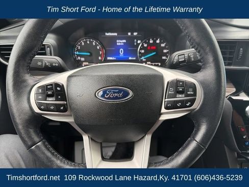 Used 2022 Ford Explorer Limited w/ Limited Technology Package AWD/4WD image 20