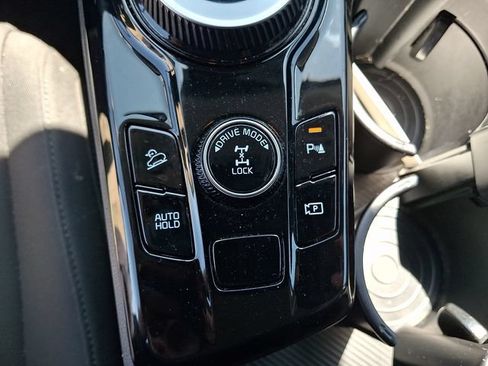 Used 2023 Kia Sportage LX AWD/4WD image 21