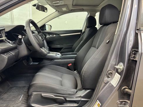 Used 2017 Honda Civic EX image 12