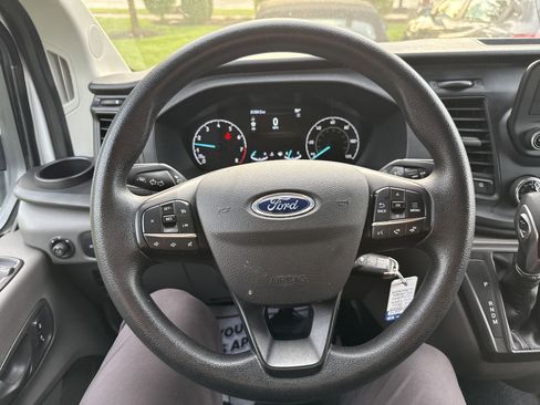 Used 2023 Ford Transit 250 Low Roof AWD w/ Exterior Upgrade Package image 18