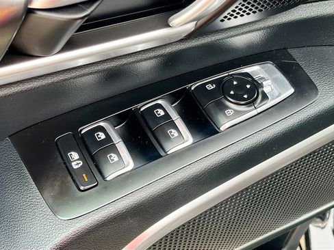 Used 2024 Kia Telluride S w/ S Sunroof Package FWD image 18