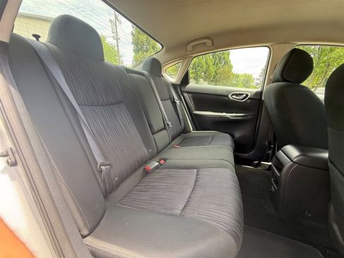 Used 2019 Nissan Sentra SV FWD image 24