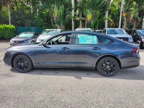 New 2025 Honda Accord SE image 4