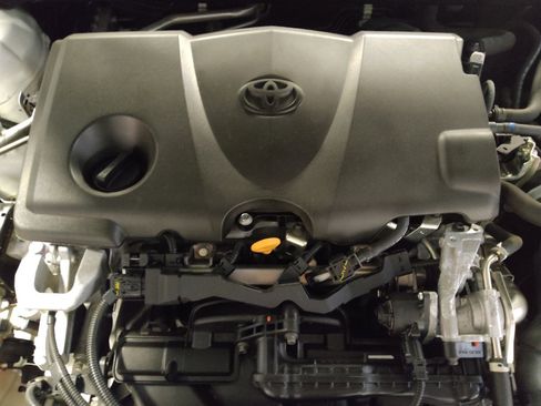 Used 2020 Toyota Camry XSE w/ Carpet Mat Package image 30