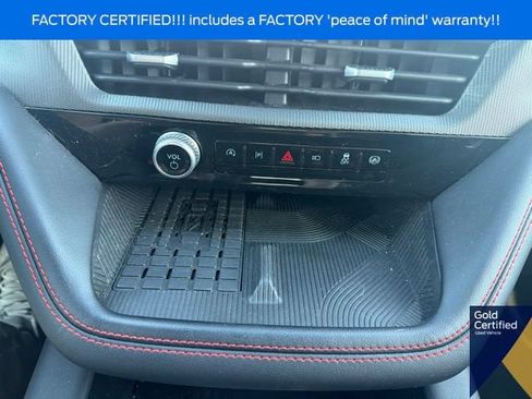 Used 2025 Ford Explorer ST AWD/4WD image 44
