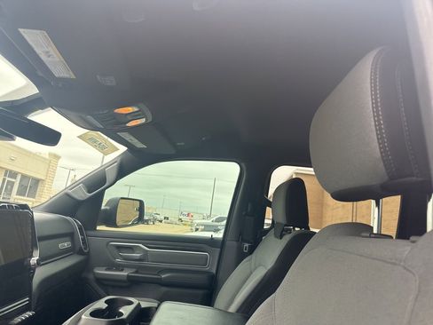 Used 2021 RAM 1500 Lone Star image 9