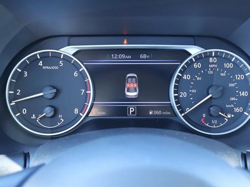 New 2025 Nissan Sentra SV image 9