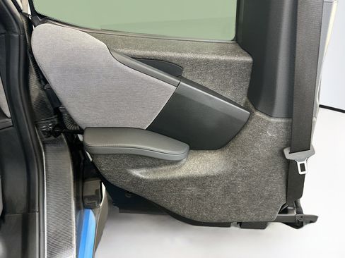 Used 2021 BMW i3 image 27