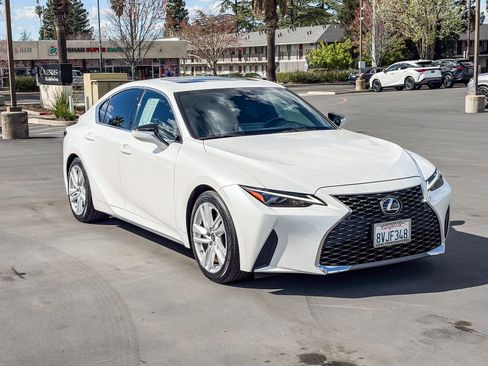 Certified 2021 Lexus IS 300 w/ Comfort Package image 5