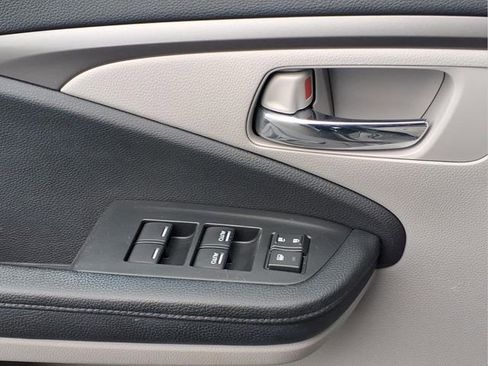 Used 2018 Honda Pilot EX-L image 17