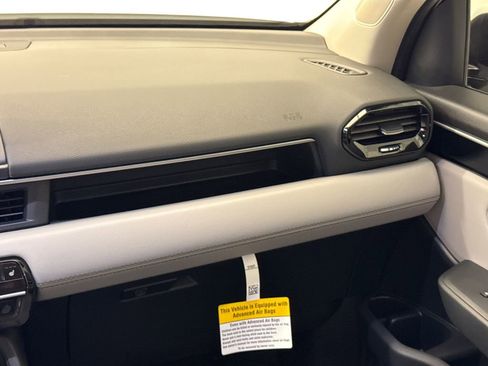 Certified 2025 Honda Pilot EX-L image 15