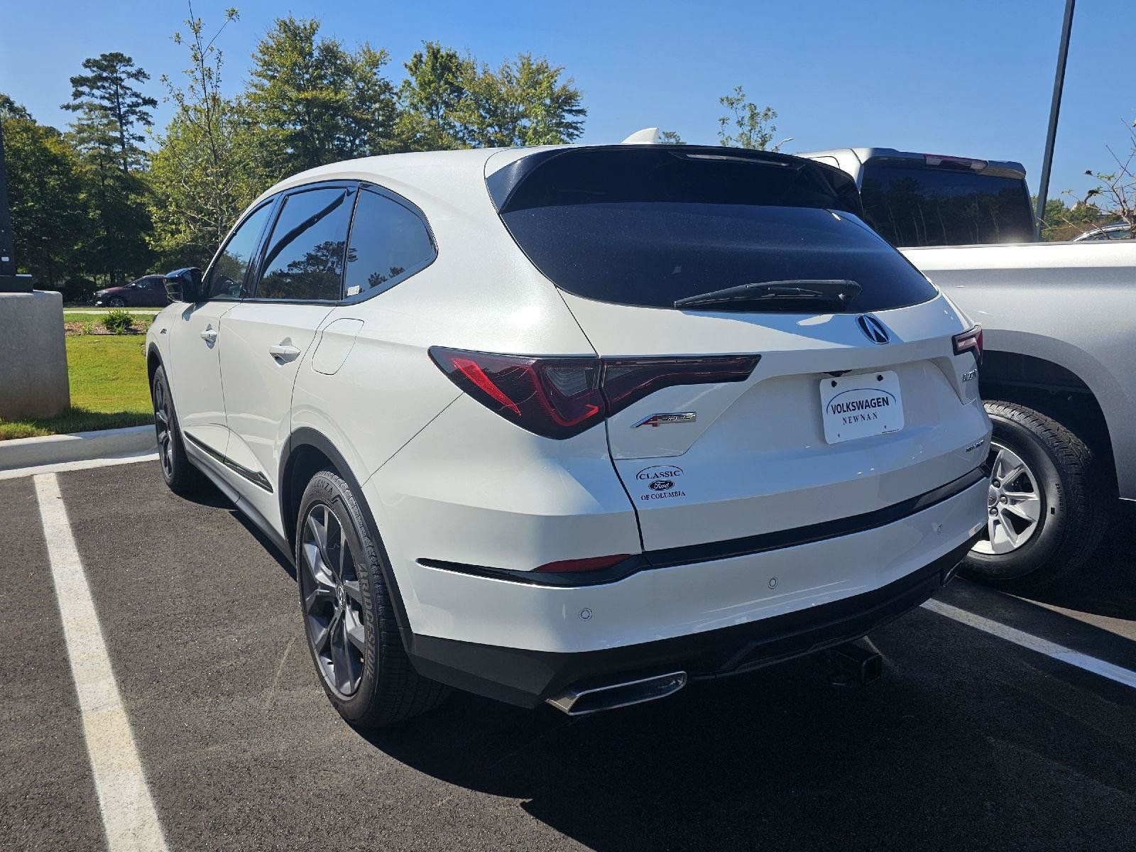 Used 2023 Acura MDX A-Spec AWD/4WD image 5