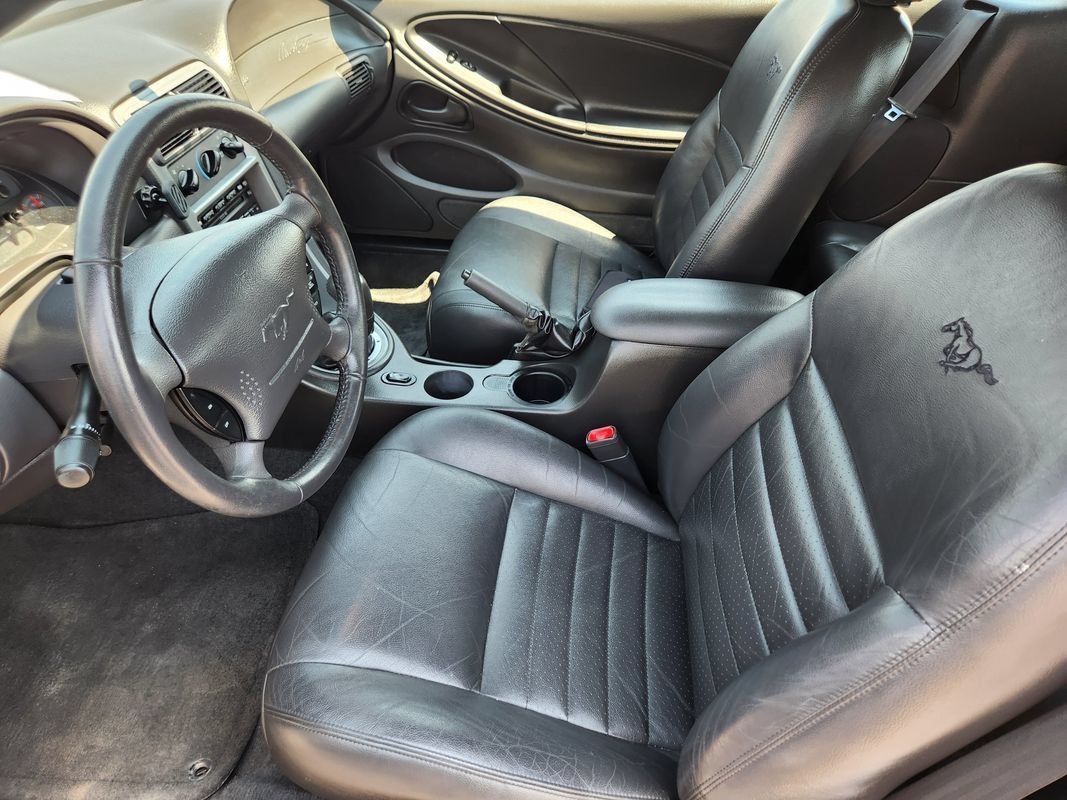 Used 2004 Ford Mustang GT RWD image 14