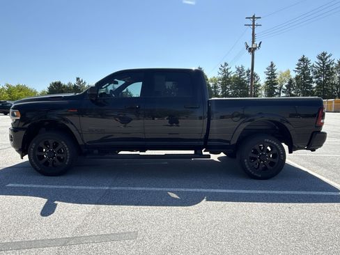 Used 2022 RAM 2500 Laramie w/ Night Edition AWD/4WD image 2