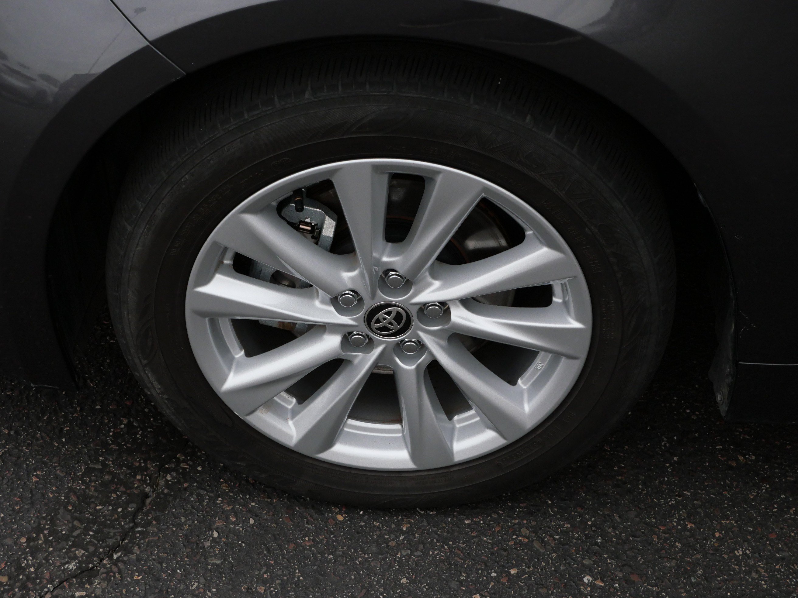 Used 2025 Toyota Corolla SE FWD image 15