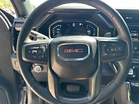 Used 2023 GMC Sierra 1500 AT4 w/ Technology Package AWD/4WD image 29