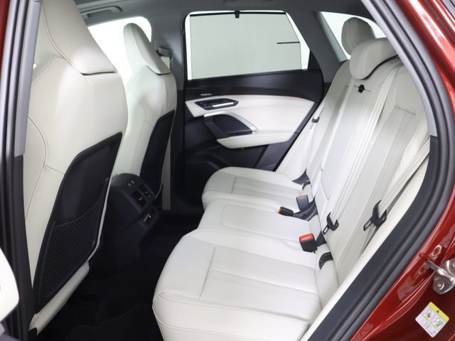 New 2026 Audi Q5 Premium Plus AWD/4WD image 15