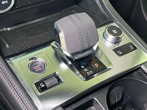 Used 2023 Jaguar F-PACE S AWD/4WD image 34