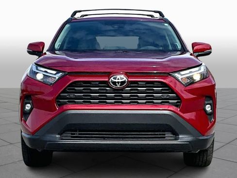 Used 2025 Toyota RAV4 XLE Premium w/ Weather Package image 4