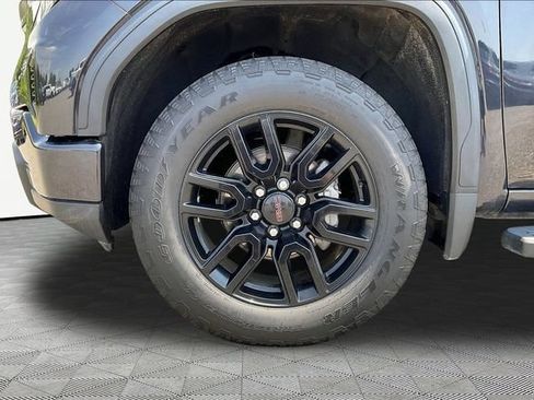 Used 2024 GMC Sierra 1500 Elevation w/ X31 Off-Road Package AWD/4WD image 21