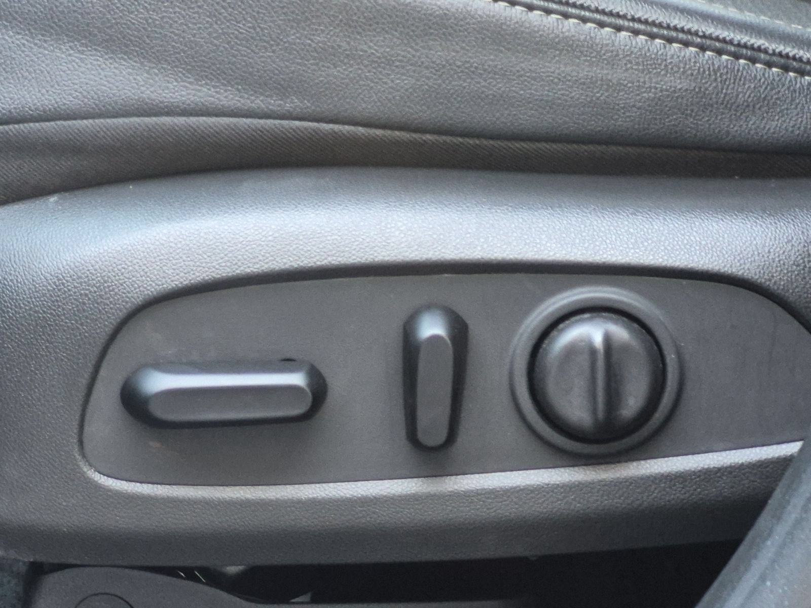 Used 2021 Buick Encore GX Select FWD image 18