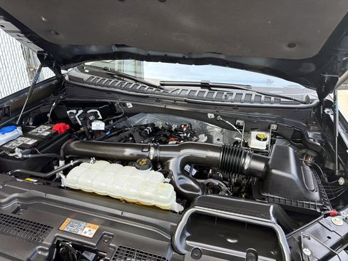 Certified 2025 Ford Expedition Platinum w/ Driver's Package AWD/4WD image 63