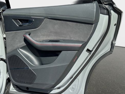 Used 2024 Audi RS Q8 image 27