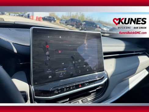 Used 2025 Jeep Compass Limited AWD/4WD image 12