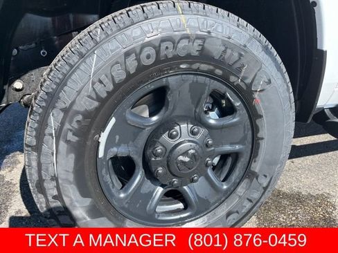 New 2026 RAM 2500 Tradesman AWD/4WD image 9