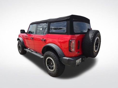 Used 2022 Ford Bronco Big Bend w/ Sasquatch Package AWD/4WD image 6