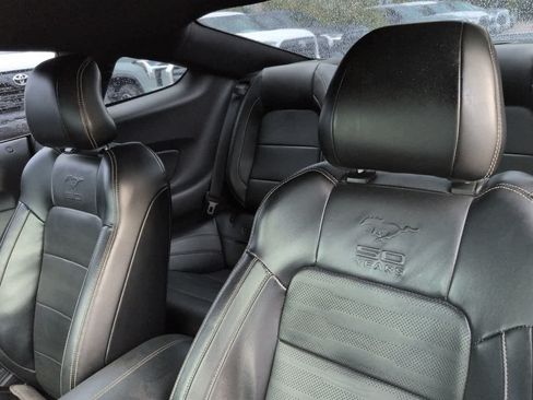 Used 2015 Ford Mustang GT Premium w/ Equipment Group 401A RWD image 8