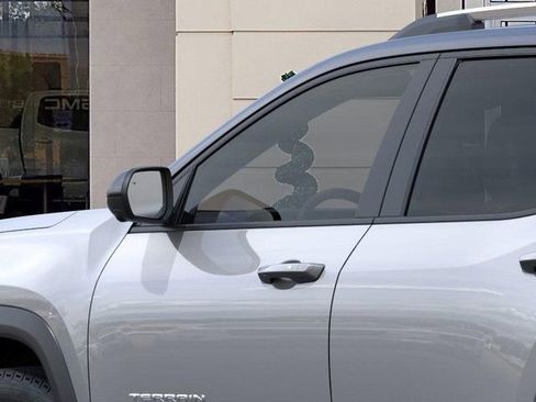 New 2026 GMC Terrain Elevation image 12