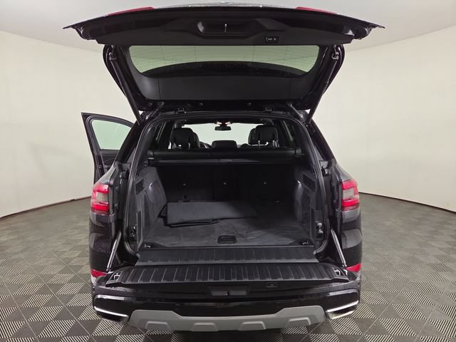 Used 2023 BMW X5 xDrive40i w/ Premium Package AWD/4WD image 34