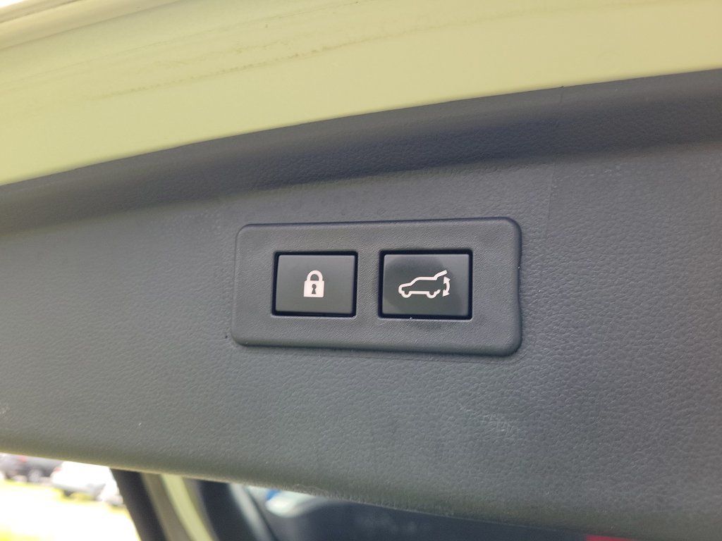 Used 2021 Subaru Outback Limited w/ Popular Package #2 AWD/4WD image 12