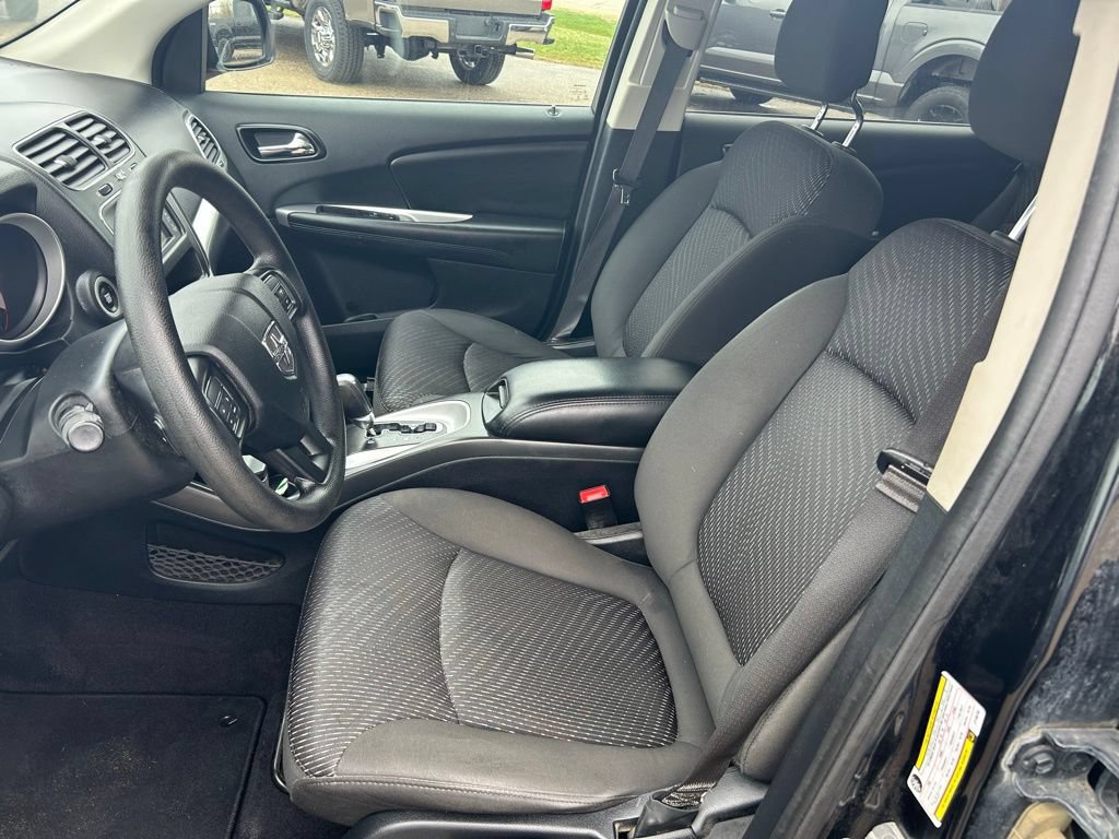 Used 2018 Dodge Journey SE w/ Blacktop Package FWD image 10