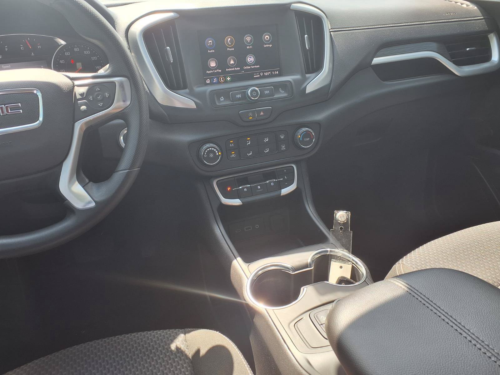Used 2024 GMC Terrain SLE FWD image 5