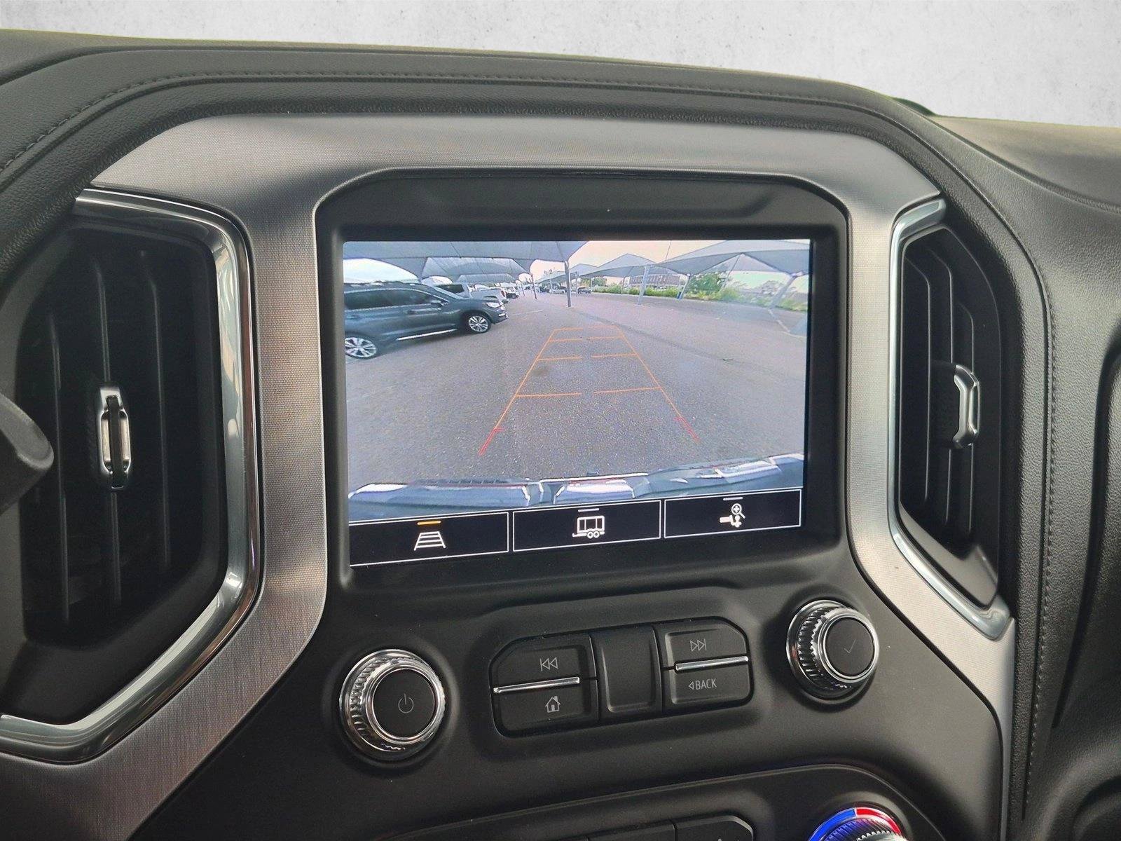 Used 2022 GMC Sierra 1500 SLT w/ SLT Premium Plus Package AWD/4WD image 11