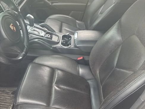 Used 2011 Porsche Cayenne S AWD/4WD image 21