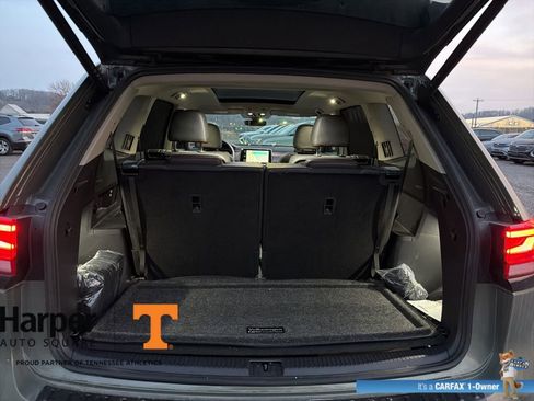 Used 2024 Volkswagen Atlas Peak Edition SE image 20