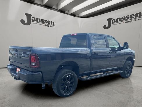 Used 2026 RAM 2500 Big Horn AWD/4WD image 4