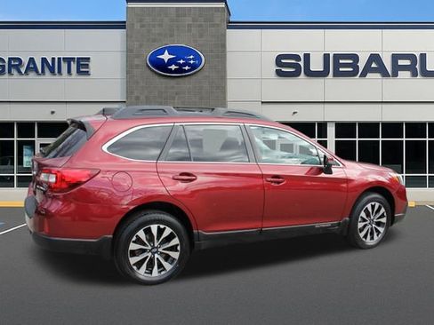 Used 2016 Subaru Outback 3.6R Limited image 11