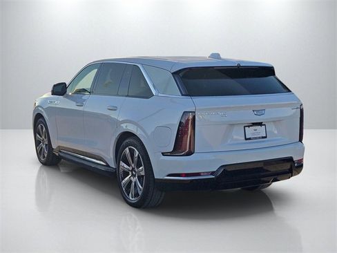 New 2025 Cadillac Escalade IQ Luxury 1 w/ Smart Trailering package image 7