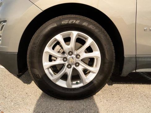 Used 2019 Chevrolet Equinox LT image 40