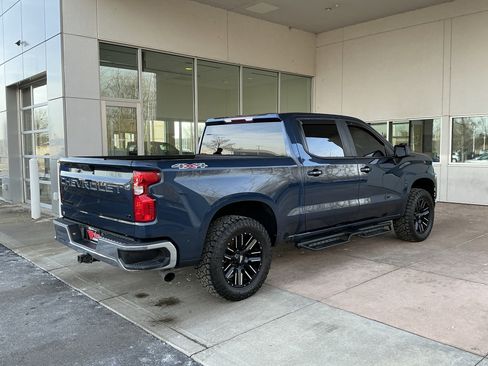 Used 2019 Chevrolet Silverado 1500 LT w/ All-Star Edition image 22
