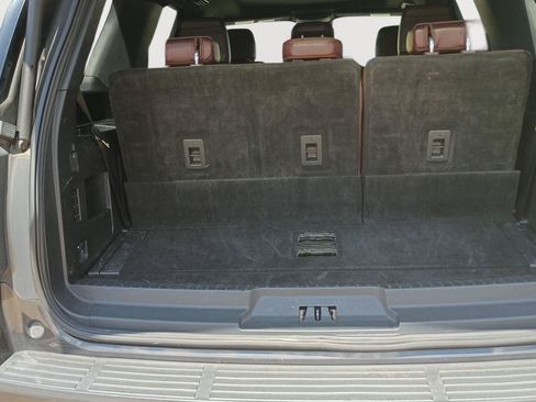 Used 2024 Ford Expedition Limited AWD/4WD image 8